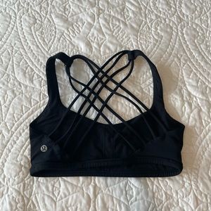 Lululemon free to be strappy sports bra